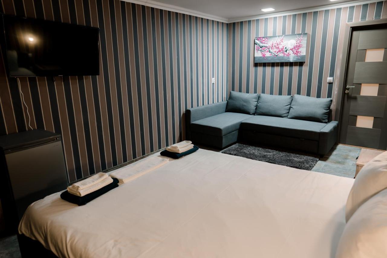 Mavie Apartment Boutique Bucarest Esterno foto