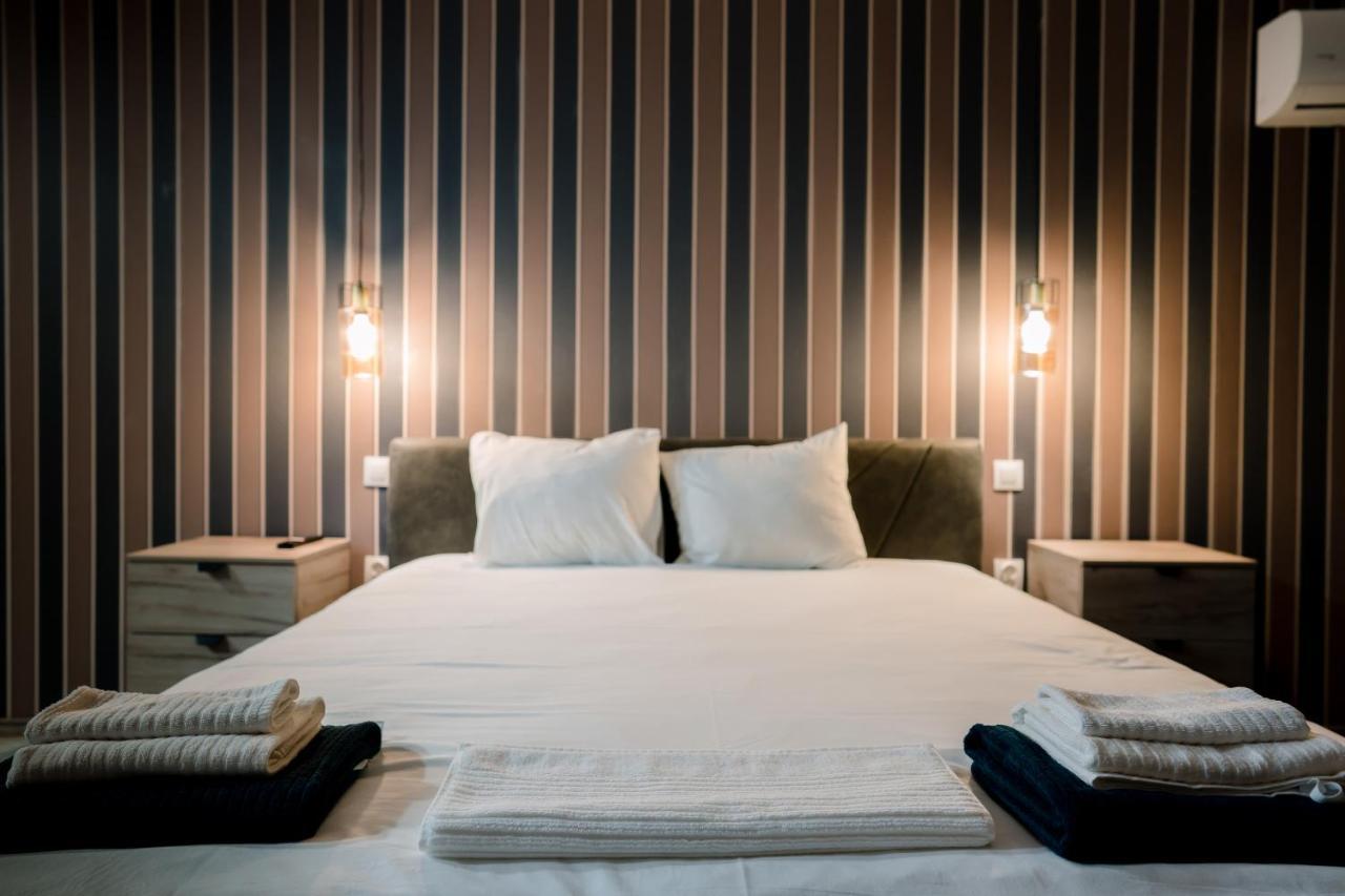 Mavie Apartment Boutique Bucarest Esterno foto