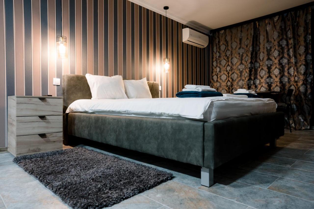 Mavie Apartment Boutique Bucarest Esterno foto