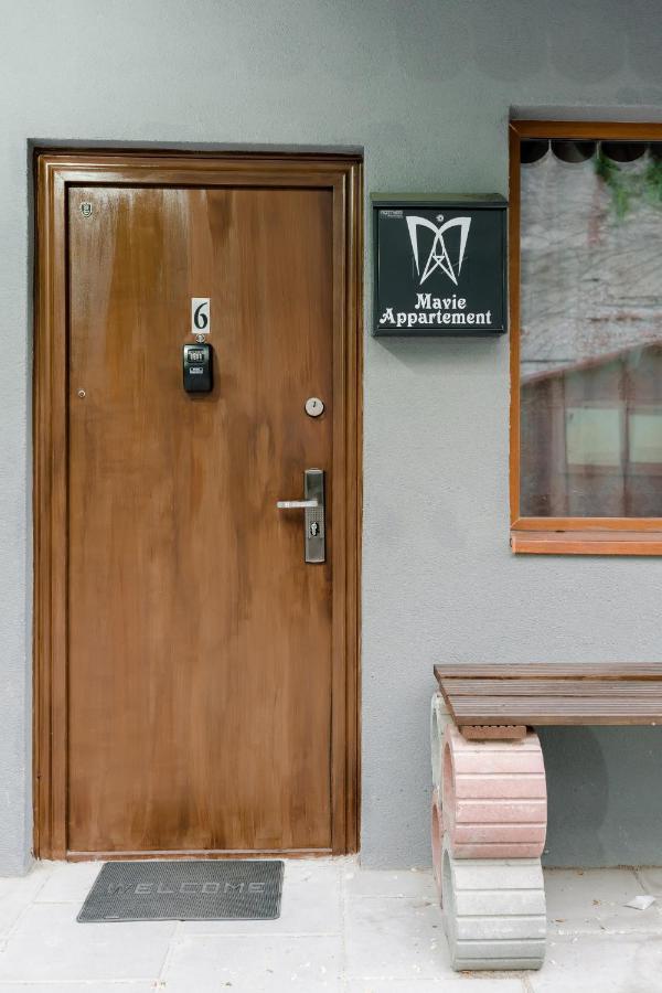 Mavie Apartment Boutique Bucarest Esterno foto